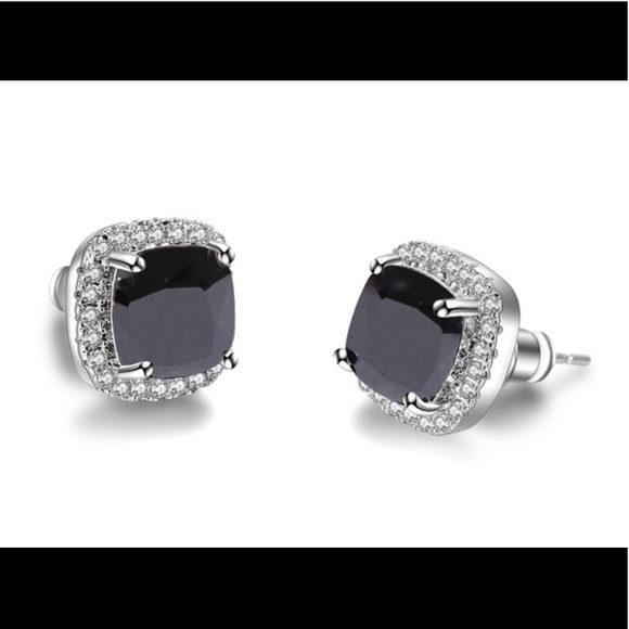 Jewelry - Sterling Silver Black Onyx earrings